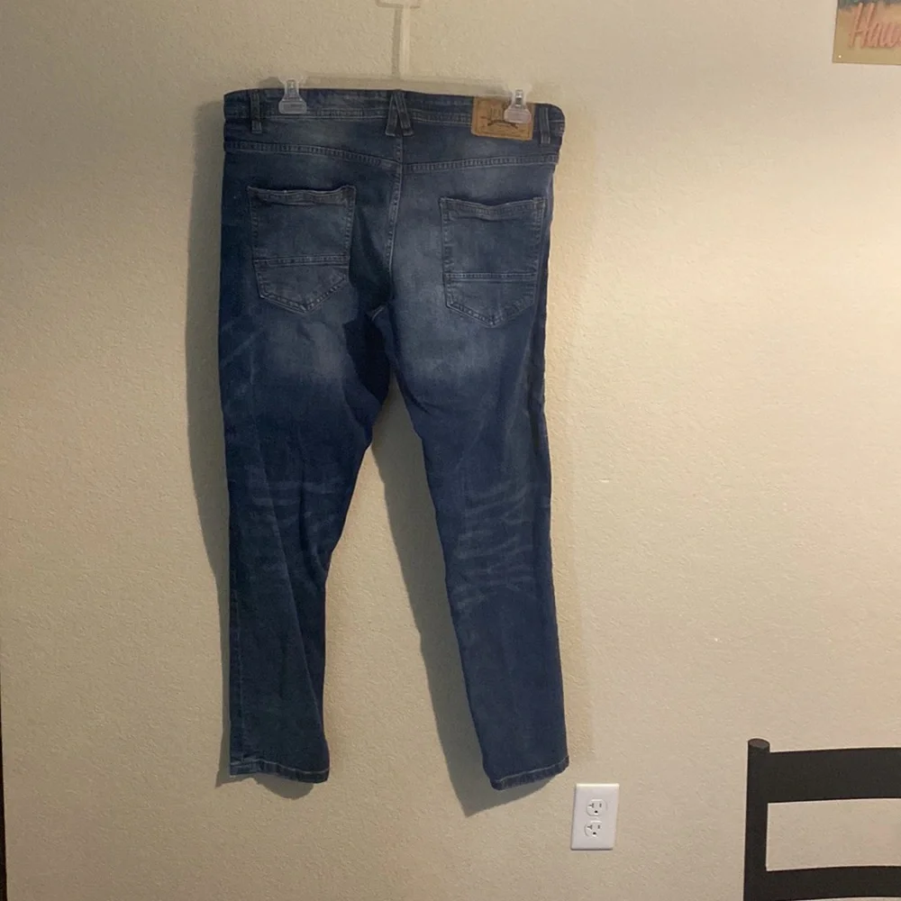 Jeans - Picture 2 of 2